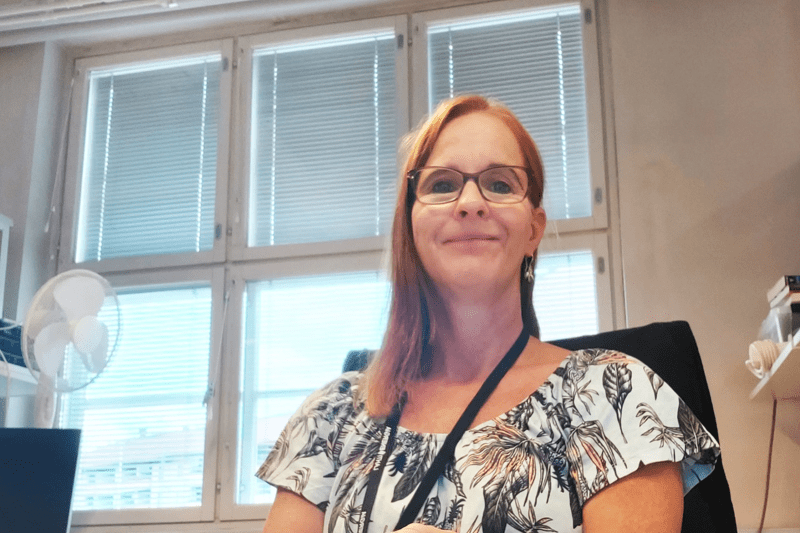 Järjestelmäasiantuntija Niina.