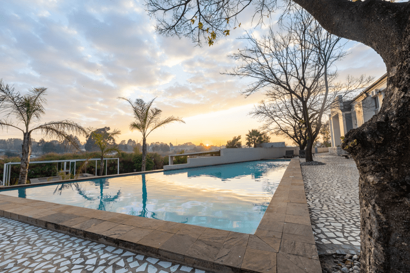 ANEW Hotel OR Tambo