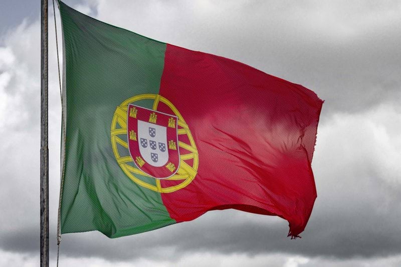 red green and yellow flag