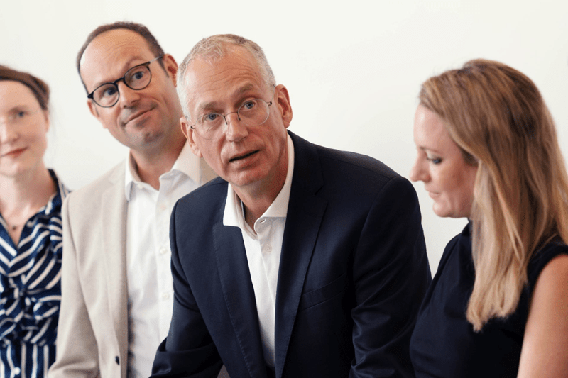 Entwicklung fördern mit einer Karriere bei PFIF.