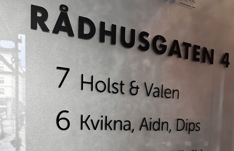 Skilt Rådhusgaten